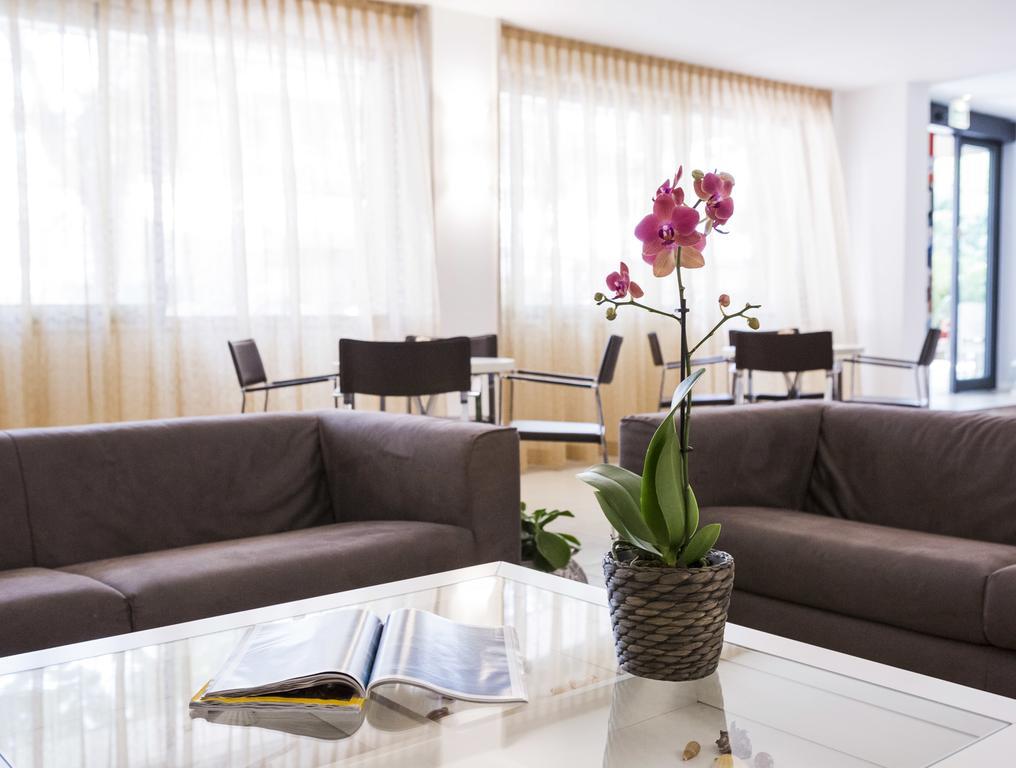Hotel Villa Tosi Белариа-Игеа Марина Екстериор снимка