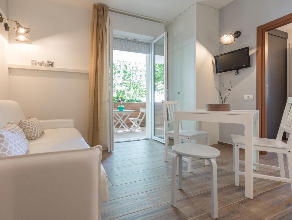 Hotel Villa Tosi Белариа-Игеа Марина Екстериор снимка